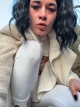 Chat +18 de YourLittle_dream_ ao vivo