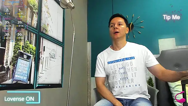 Coddy_maxx69 Adlı Modelin Canlı XXX Sohbeti