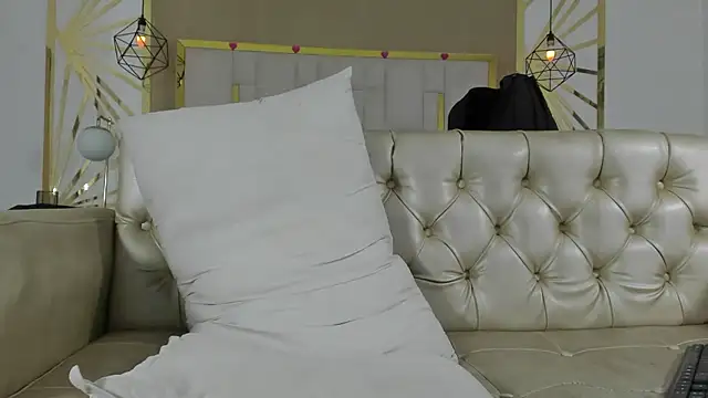 HotPulse_vc Adlı Modelin Canlı XXX Sohbeti