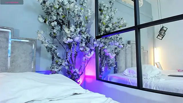 XXX chat uživo modela Kathyharriiss