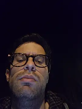 دردشة RikCum4u الجنسية المباشرة