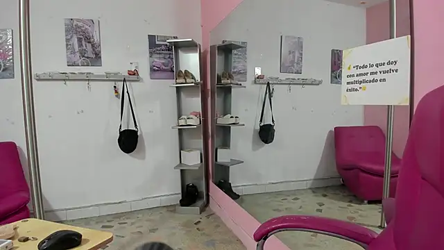 CAMILA--REY's Live XXX Chat