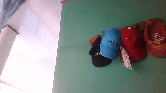 Вебкам-шоу sorry-mom69