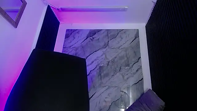 Grant_Ironsn Webbikameraesitys