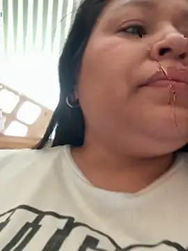 XXX chat uživo modela Lovelipsbig