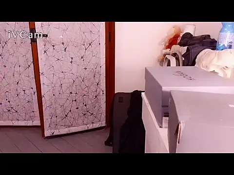 Renegade1608 webkamerás műsora