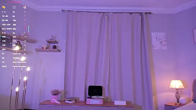 Chatroom XXX en direct de Lova_Rane