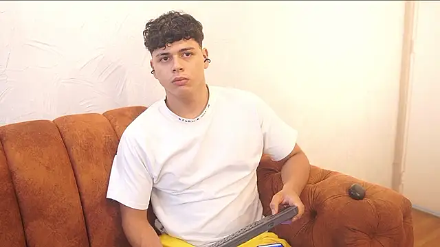 Ethan_occonor – Naživo XXX chat