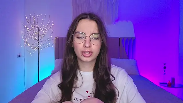 Real_cutie1's Live XXX Chat