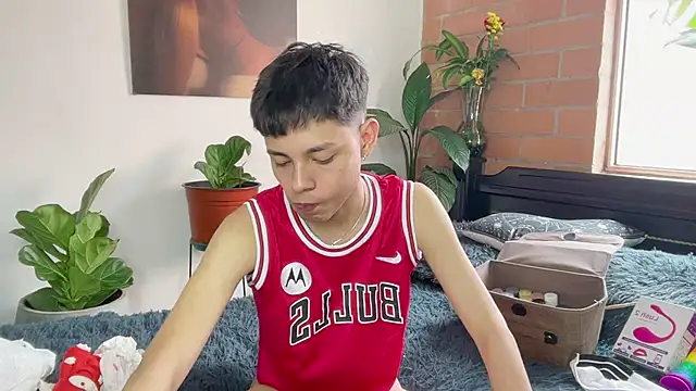 Andy_Belier23 লাইভ XXX চ্যাট