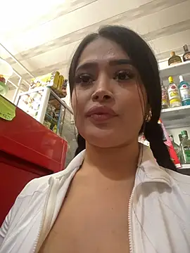 Sara_fun's Webcam Show