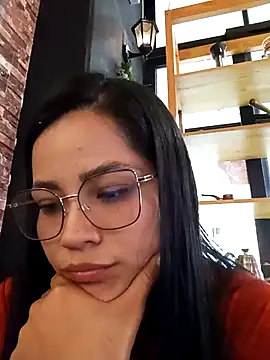 scarlet-kennedy98 Live XXX-chat