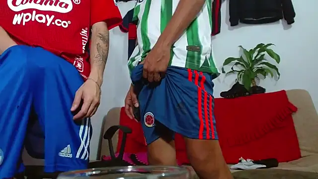 skinny23cm élő XXX-chatje