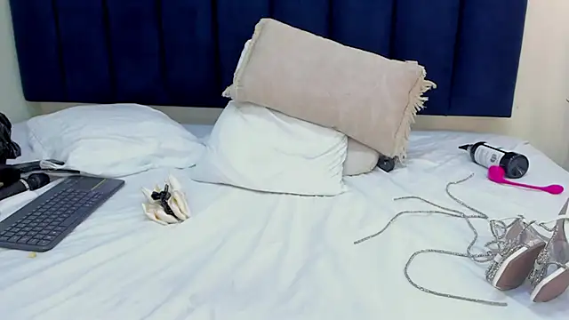 mayaevansmgのライブXXXチャット