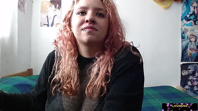 Crystal_shadow live XXX chat