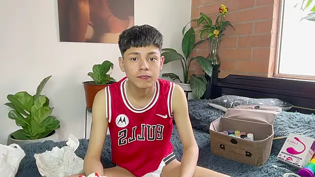 Andy_Belier23n Live XXX chat