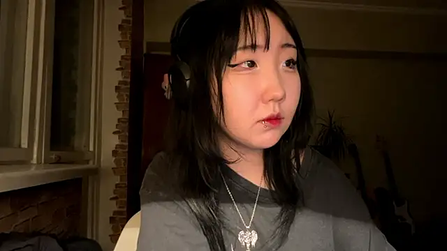 Онлайн чат XXX Yunananaa