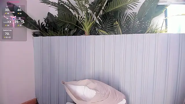 stephanymonroe live XXX chat