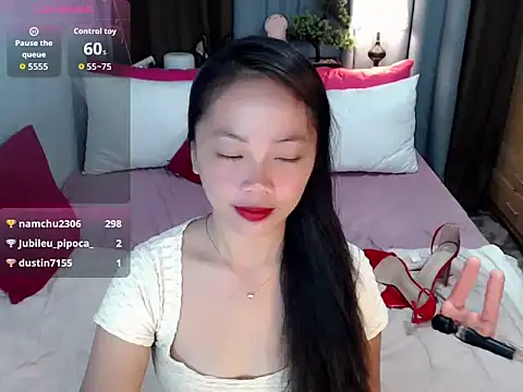 Elodie_Seraphina's Live XXX Chat