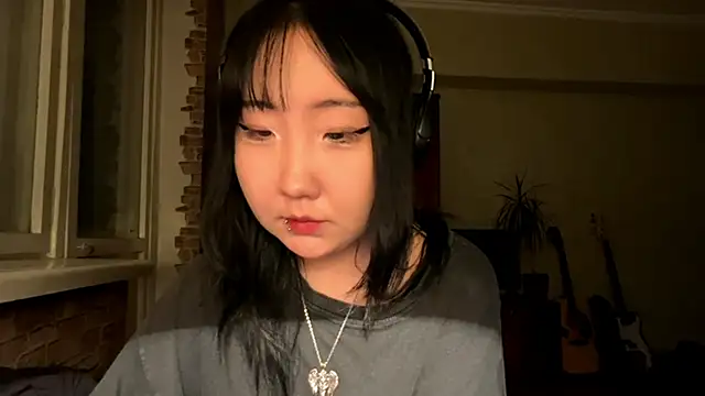 Yunananaa's Live XXX Chat