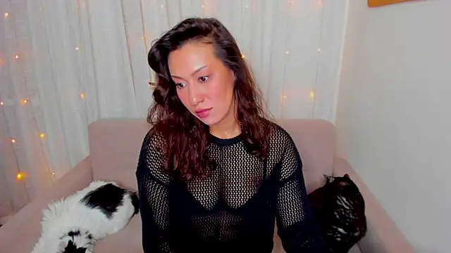 แชท XXX สดของ FieryHeart