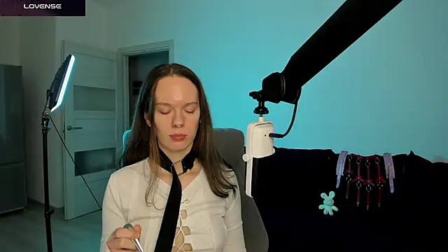 Goddess_of_Fertility Chat XXX live