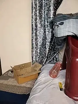 RooseWater Live XXX-chat