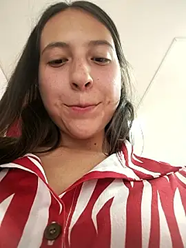 MaskedLatinaX Live XXX Chat