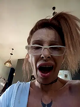 Chat +18 de FrozenWaffle ao vivo