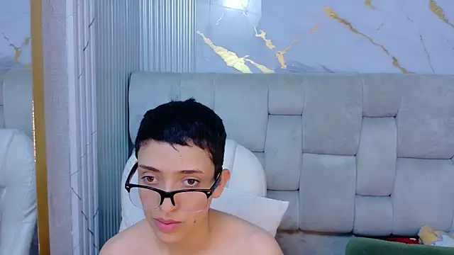 MichaelRossexxx's Live XXX Chat