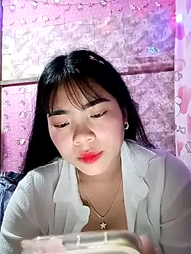 Girlsexxy-excitef 网络视讯表演