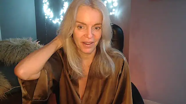 Chat XXX Live LadyMissNipsnLips