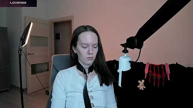 XXX chat uživo modela Goddess_of_Fertility