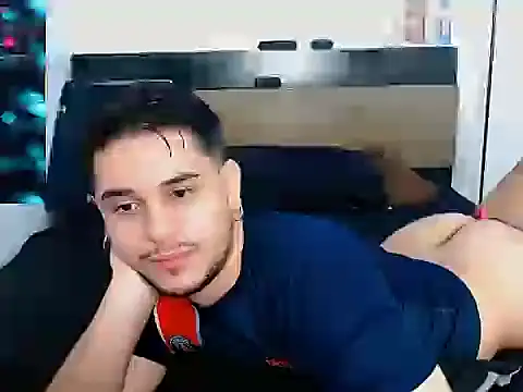 colin_lewis1 live XXX chat