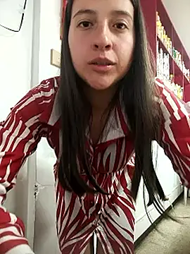 MaskedLatinaX's Live XXX Chat