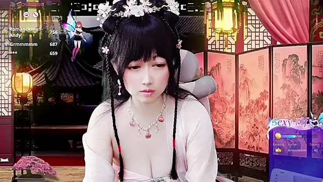 LuckyCute-Tutu Adlı Modelin Canlı XXX Sohbeti