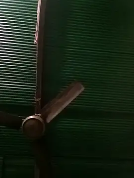 Pokazy przed kamerką – Jessica-03