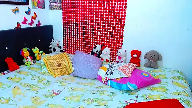 pleasure_and_fantasyn Live XXX chat