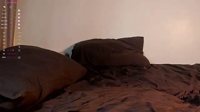 Emilia_mala – Live XXX-chat