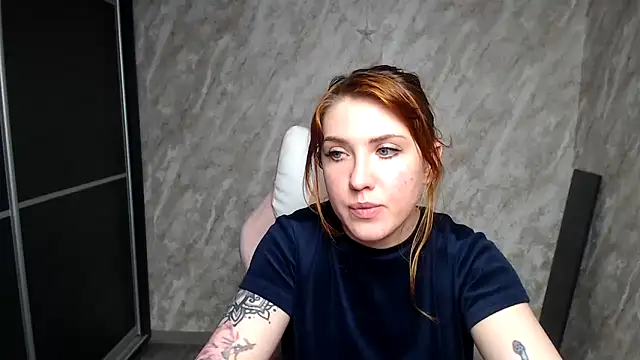 Czat XXX na żywo – Reginasmilee