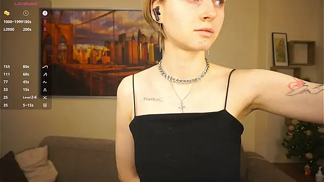 ToyaPletz's Live XXX Chat