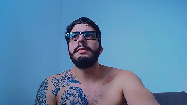 thomas_gun Chat XXX live