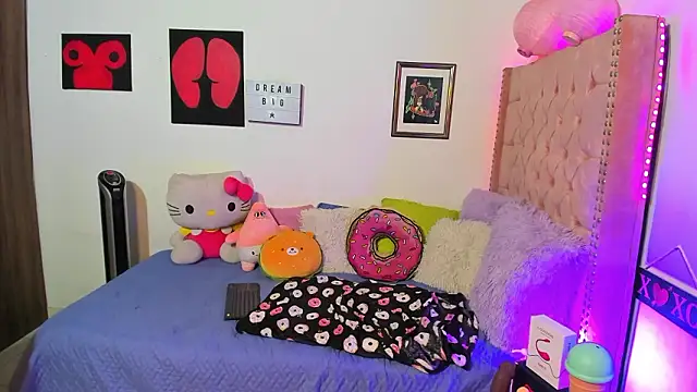 LillyCandy's Live XXX Chat