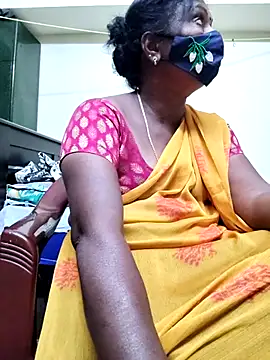 Pokazy przed kamerką – tamil_Nathi