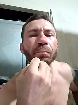 RobertoLuiz84 Chat XXX in diretta