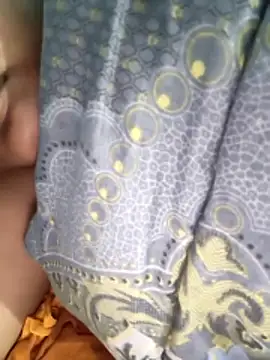 Just-Queen লাইভ XXX চ্যাট