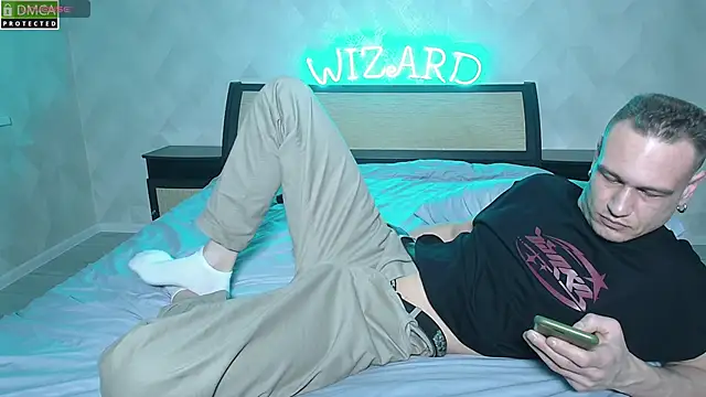 Lstfl_Wizard Live XXX-Chat