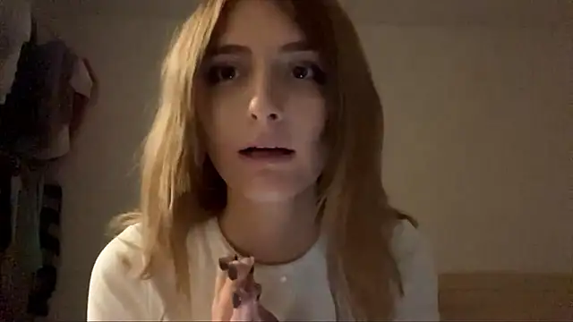 TakenTrumpet: вебкам-шоу