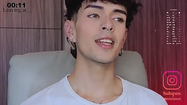 sr_sprinkles élő XXX-chatje