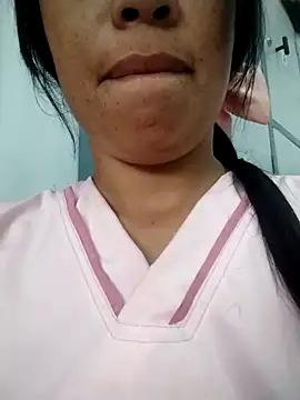 Charlot--7 লাইভ XXX চ্যাট